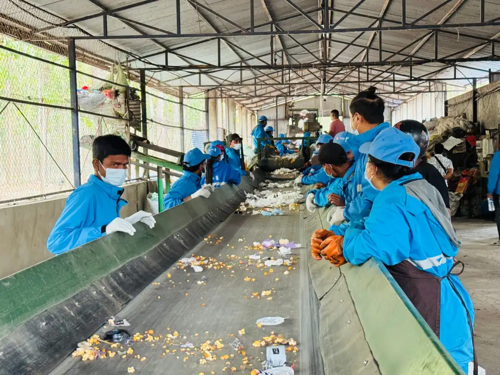 签证加急服务与常规办理流程的时效对比及适用场景解析
